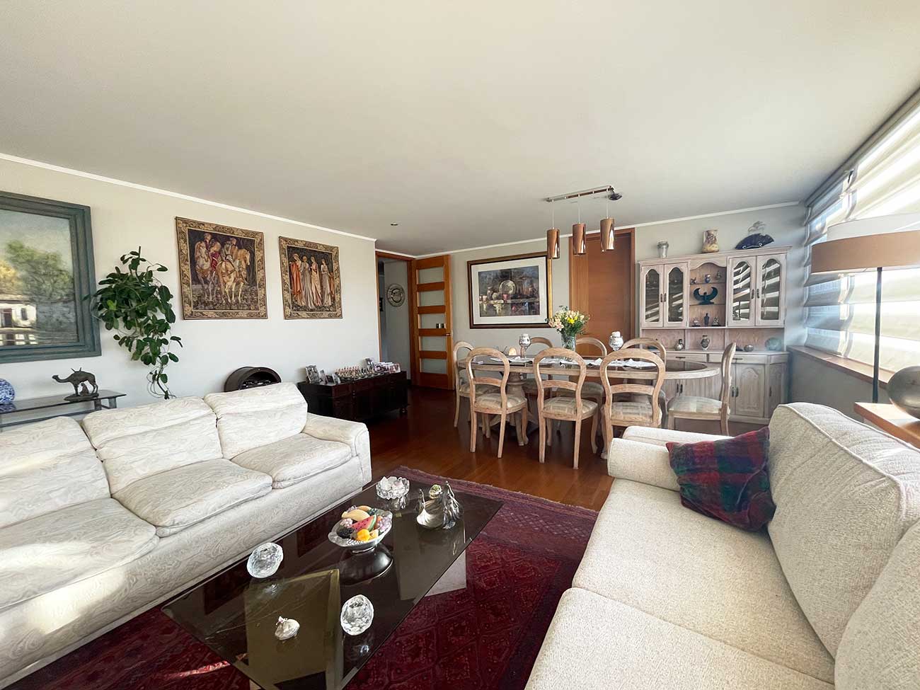 Espacio, Luz Y Comodidad Inigualable, Excelente Condominio Las Condes